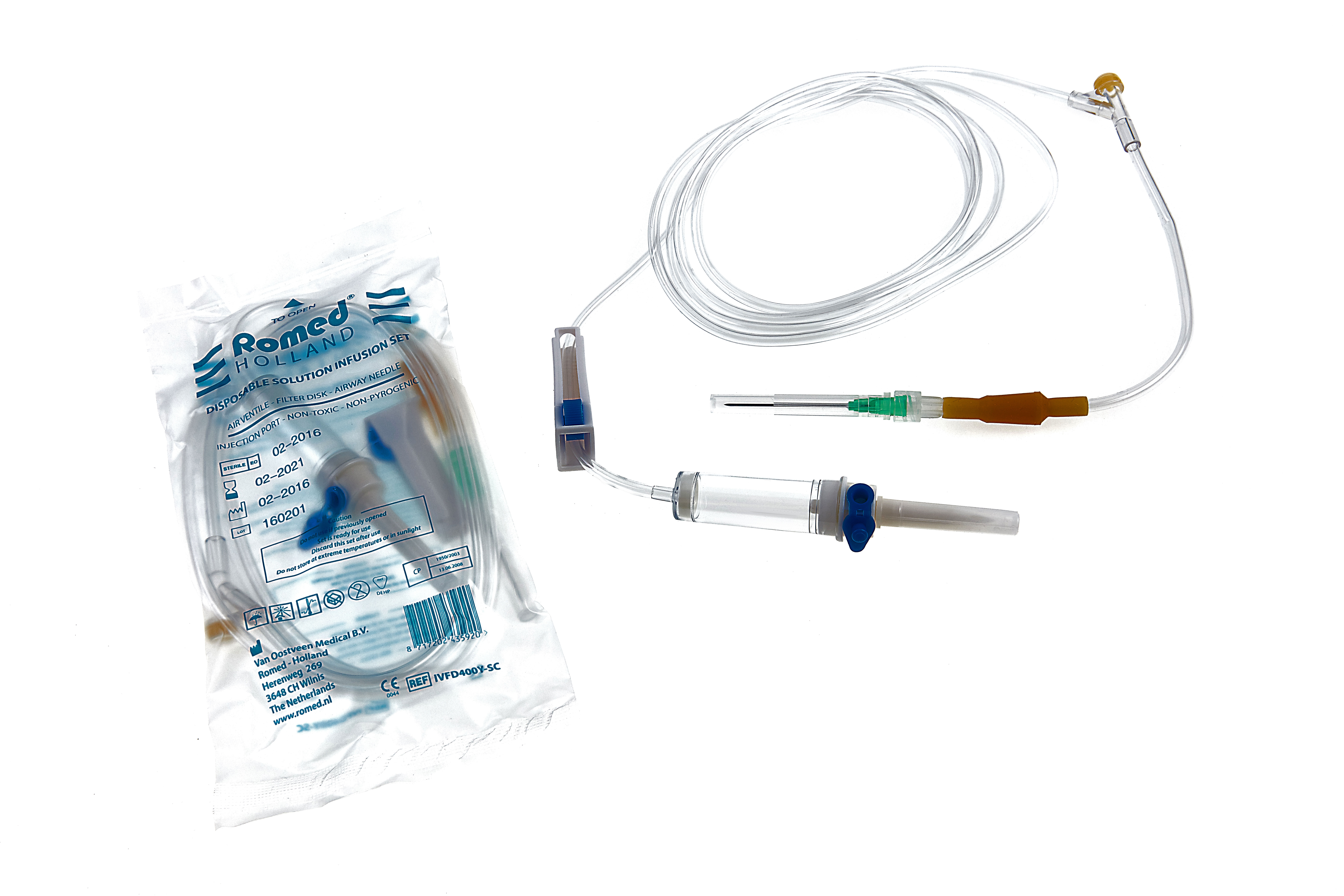 IVFD400Y Kits de perfusion Romed jetables, avec aiguille à prise d'air et site d’injection en Y + filtre, stériles, conditionnés individuellement dans un sac plastique, 400 unités par carton.